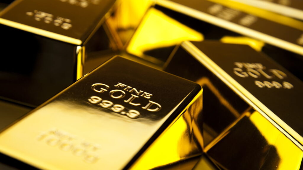 Gold Sees Rising Interest from Central Banks and Investors Amid Global Uncertainties