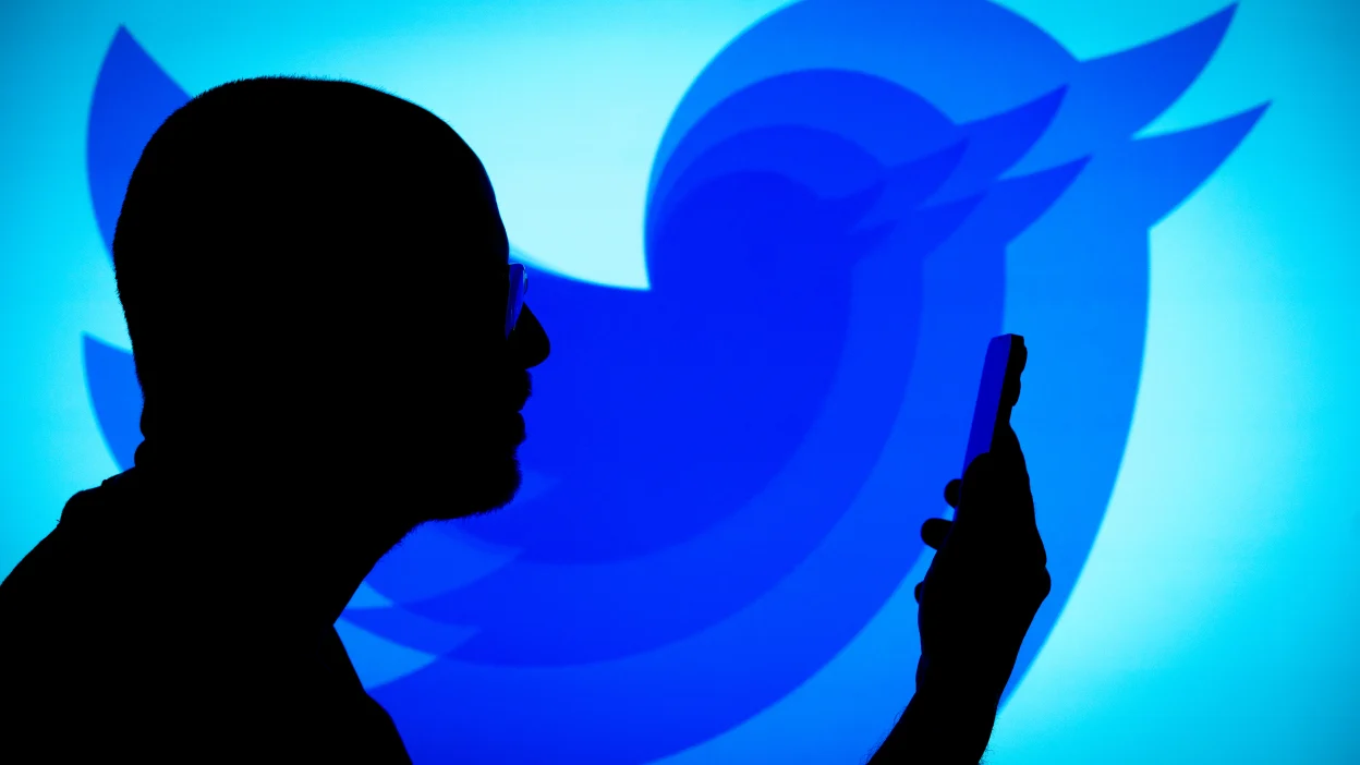 Twitter's Access Restrictions: Why Users Who Aren't Logged In Face Limited Access