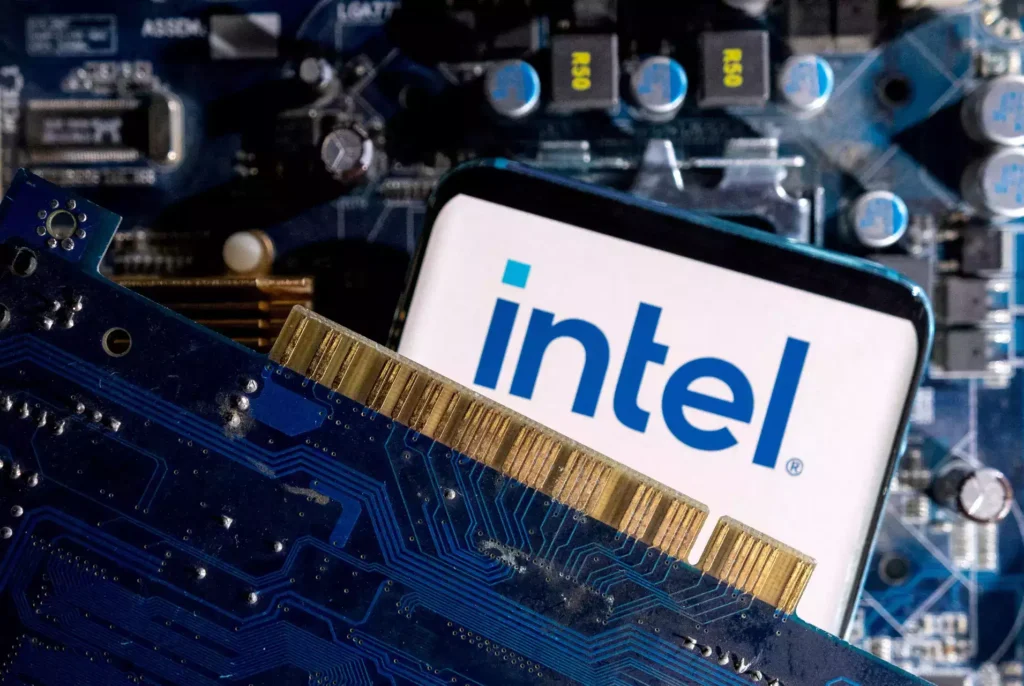 Intel Announces Spin-off of Programmable Chip Unit, Creating Independent Programmable Solutions Group