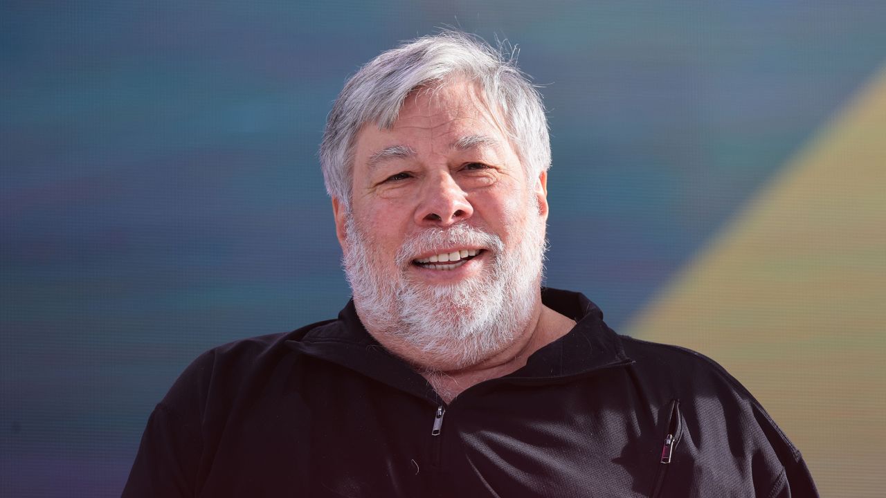 Apple Co-founder Steve Wozniak Hospitalized in Mexico After Fainting at World Business Forum