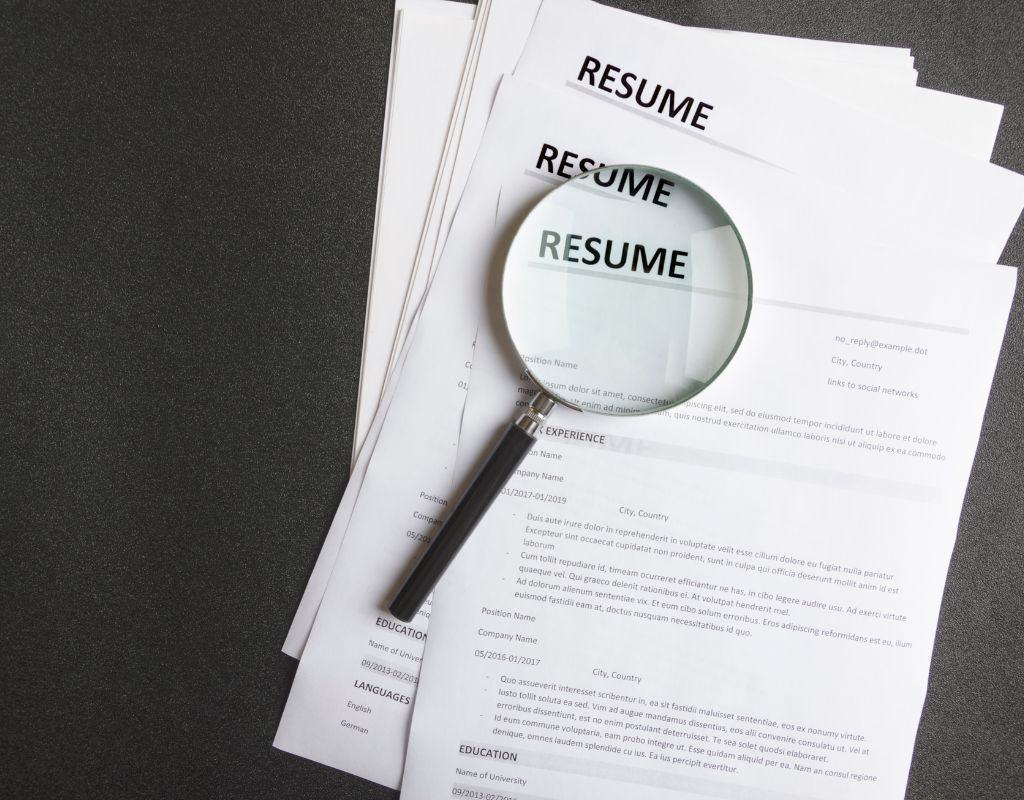 Crafting a Winning Resume The Importance of Accuracy, Authenticity, and Customization