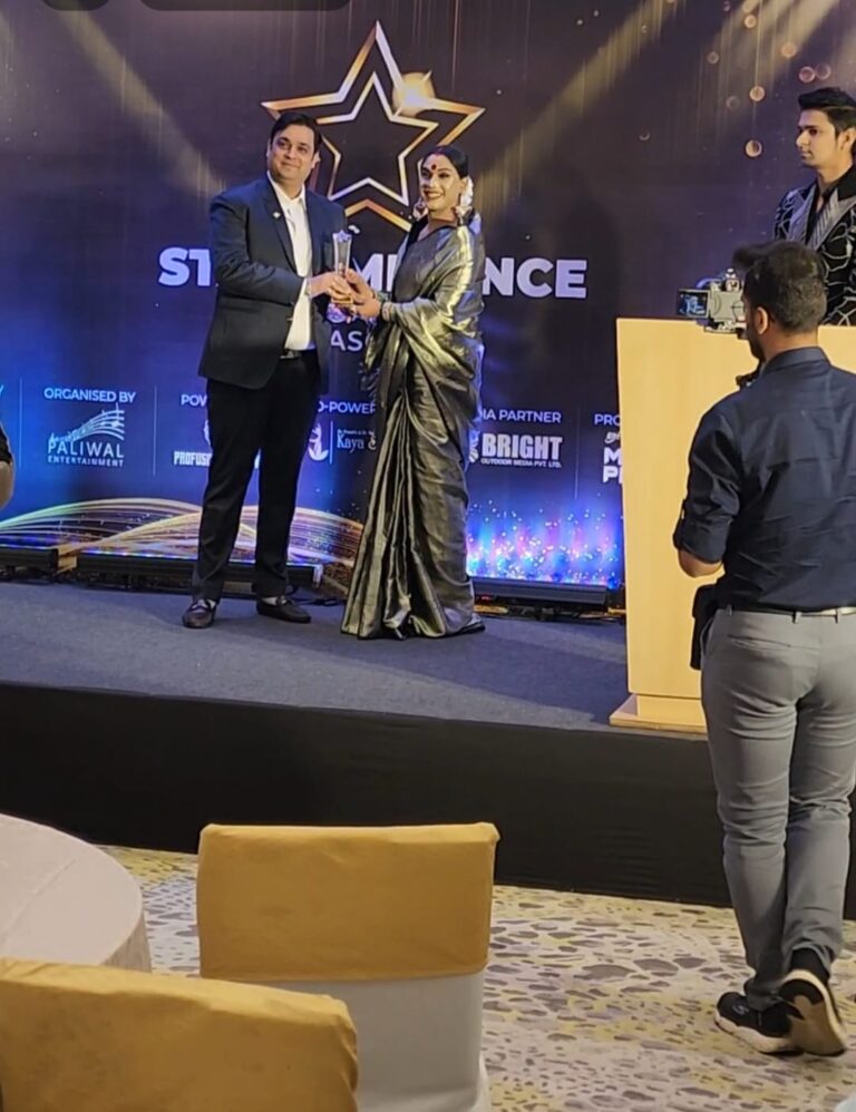 Ebaik Eclipses the Competition with Stellar Eminence Award for Top E-commerce Platform of 2023